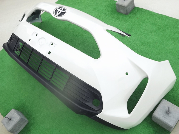 ★準良品,送料安,ロア付,ホワイトパール★ヤリスクロスMXPB10/MXPB15/MXPJ10/MXPJ15フロントバンパー上下★ヤリス,クロス上,下セット白Re:P拍卖