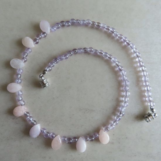 送料無料、モルガナイト、ラベンダーアメジストのネックレス拍卖