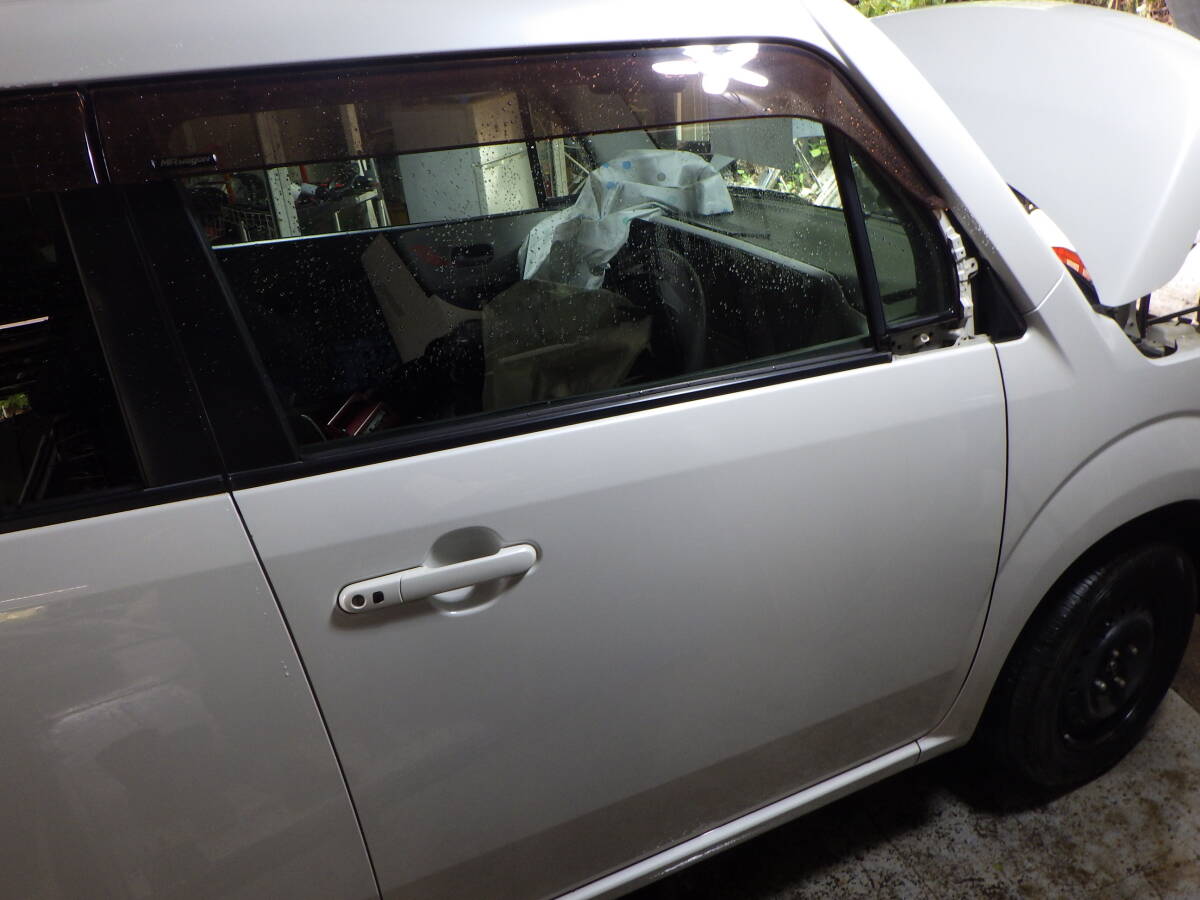 関00009 即決! MF33S MRワゴン Z7T パール 右フロントドア 運転席ドア 現車 部品取り車拍卖