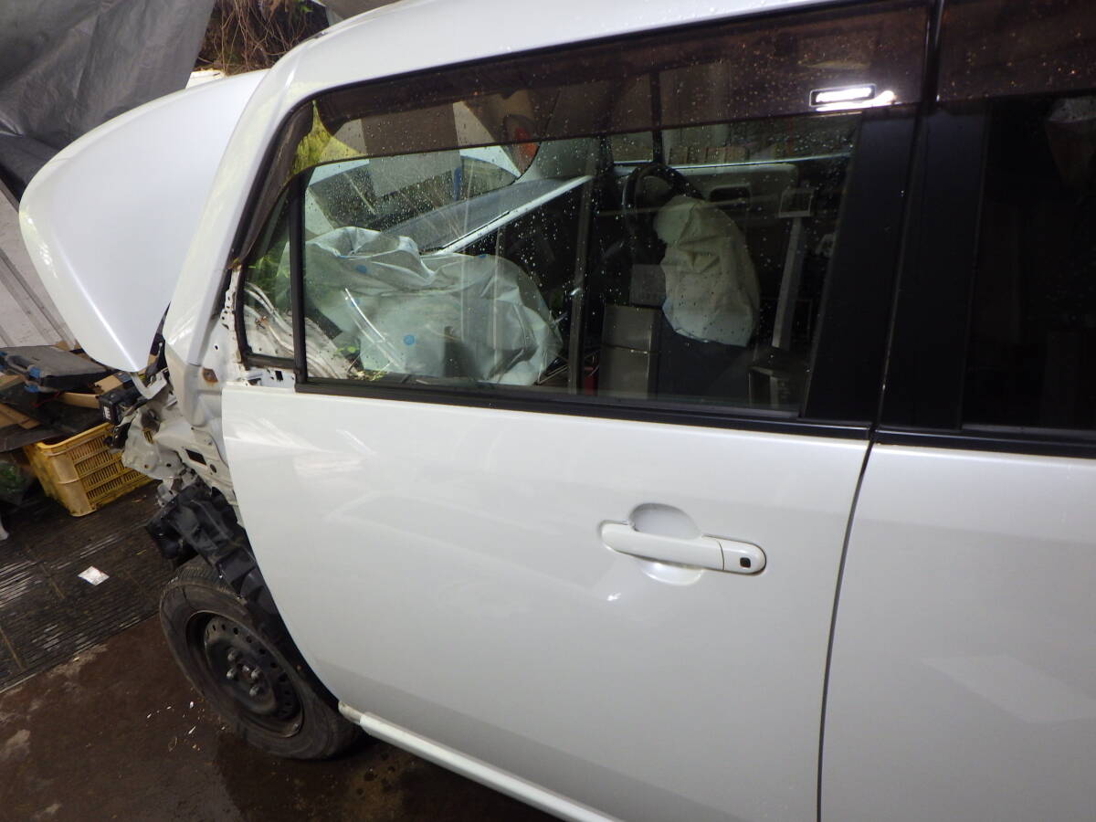 関00009 即決! MF33S MRワゴン Z7T パール 左フロントドア 助手席ドア 現車 部品取り車拍卖