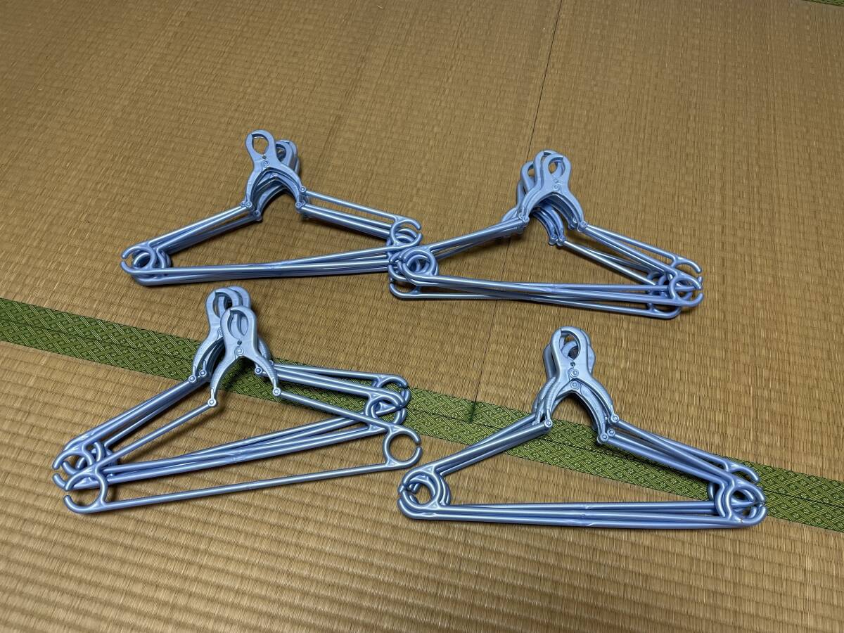 美品 プラスチックハンガー 20本 セット拍卖