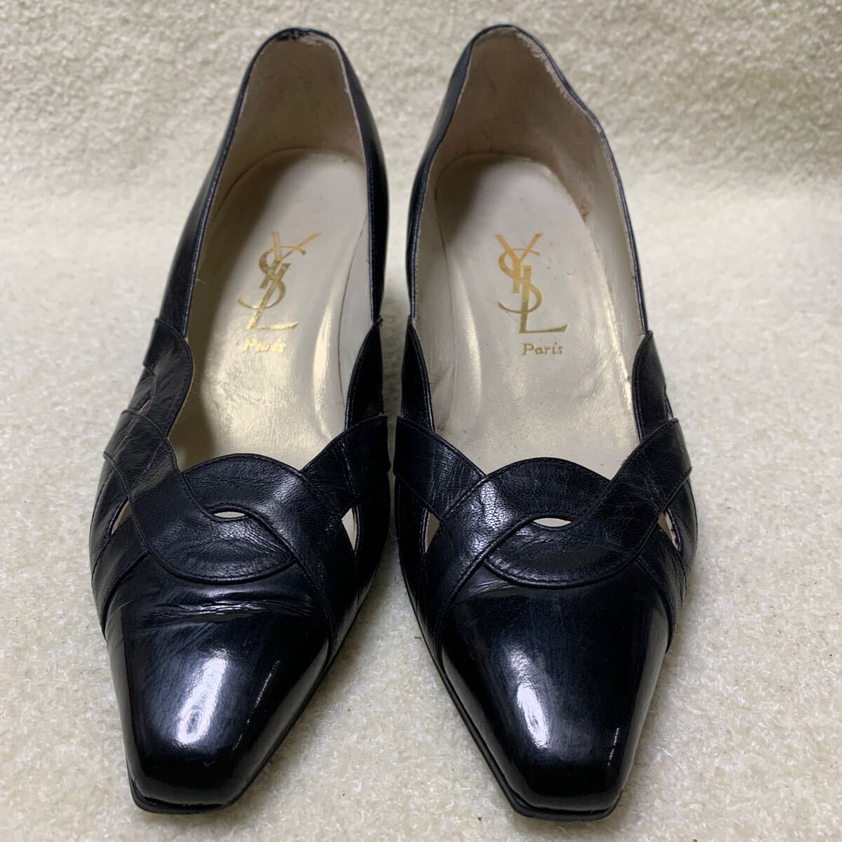イブサンローラン YSL 本革ヒールパンプス ブラック 22.5㎝ヒール約6㎝拍卖