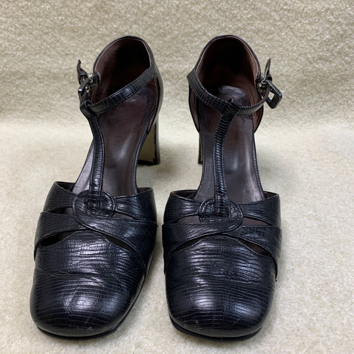 NINO CERRUTI レディースパンプス 本革 ブラック 22.5㎝ヒール約7㎝拍卖