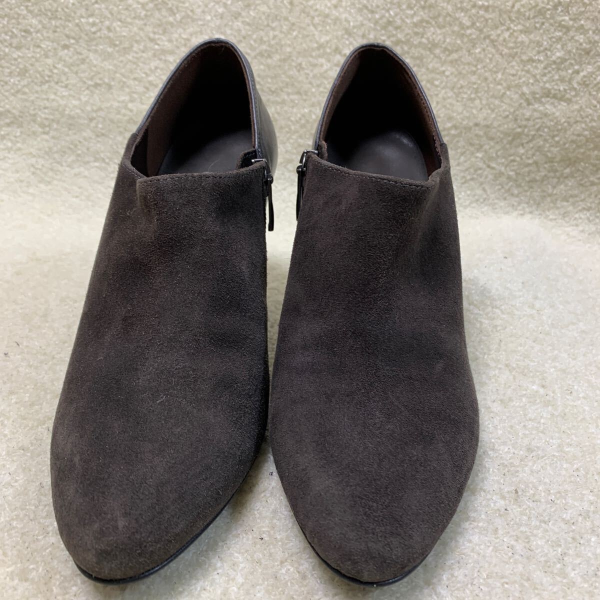 エイゾー EIZO レディース ブーティ スエードX革 ダークブラウン 22㎝ヒール約7㎝ 美品拍卖