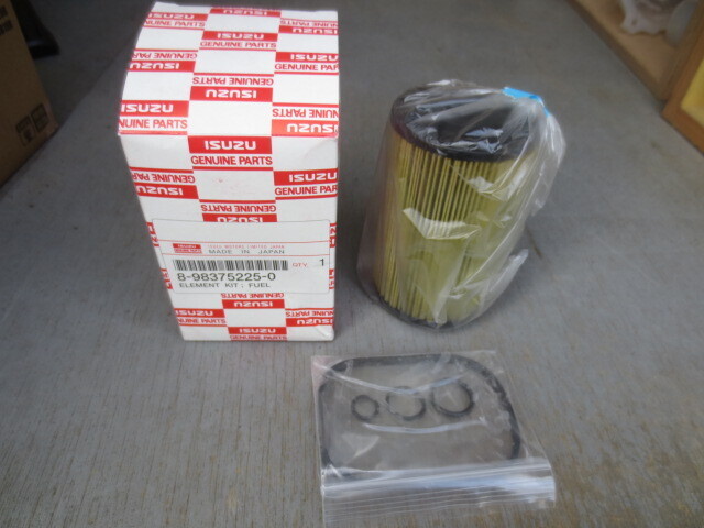 いすゞ純正部品 燃料フィルター フューエルフィルター フォワード FRR,FRS,FTRなど エルフ NNR,NPR,NJR,NKRなど 品番8-98375225-0 未使用品拍卖