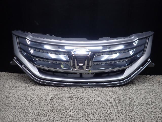 フリード DAA-GP3 ラジエータグリル NH704M 71120-SWP-003拍卖