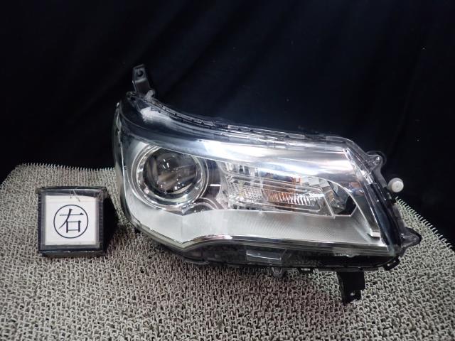 eKカスタム DBA-B11W 右ヘッドランプASSY W13 8301C971拍卖