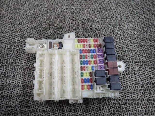 フィット DAA-GP1 ヒューズボックス NH700M 38200-TF2-911拍卖