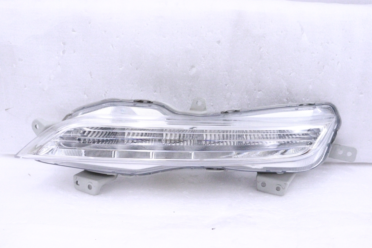 29-3024★【値下】美品★LED MA36S ソリオ バンディット★左ポジションランプ STANLEY W2847 ASSY 純正★スズキ (KK)拍卖