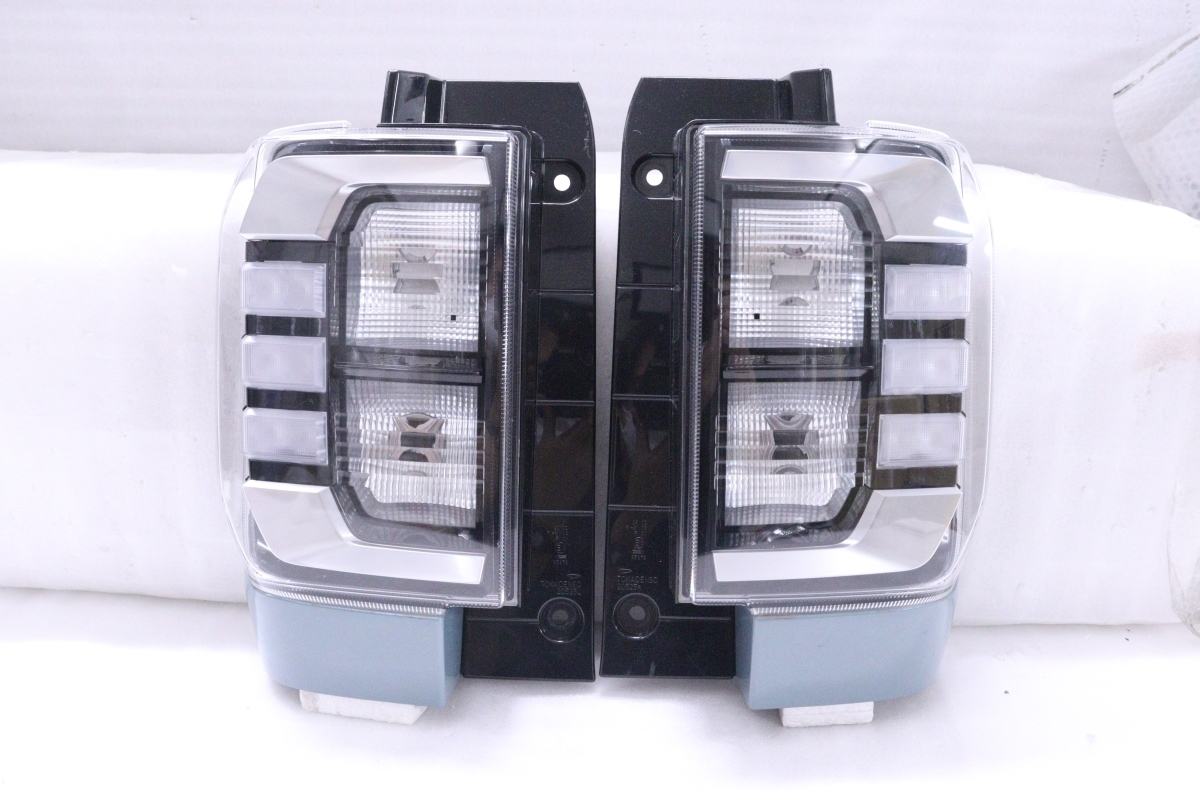 36-1786★【値下】美品★LED LA900S タフト★左右テールライト TOKAIDENSO 20525 ユニット 純正★ダイハツ (QT)拍卖