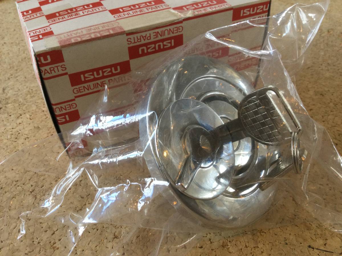 いすゞ ベレット用タンクキャップ(キー付き) 未使用拍卖