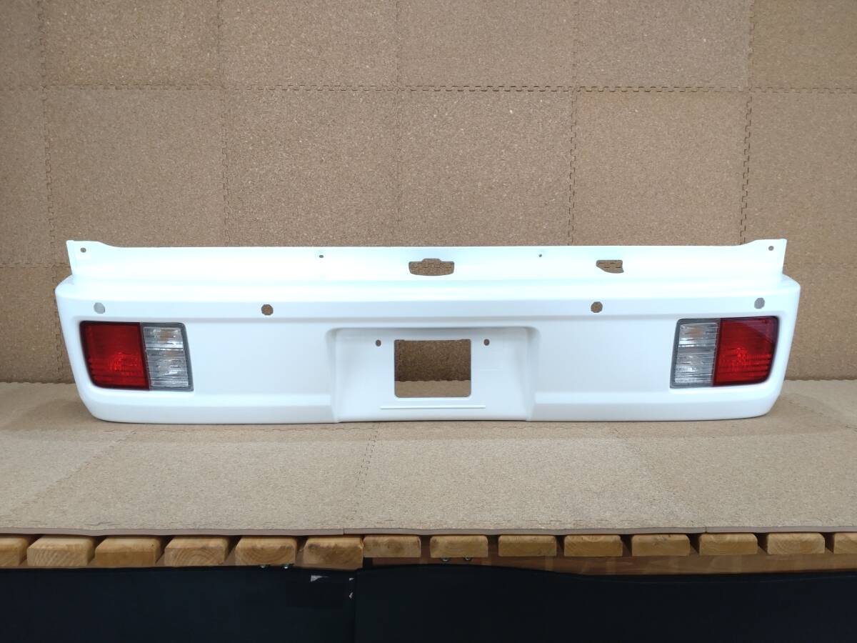 【新車外し 美品】エブリィバン クリッパー DA17V DS17V DG17V DR17V リアバンパー 71811-50T0 白無塗装 ※個人宅不可※【R7-1703E-SA】拍卖