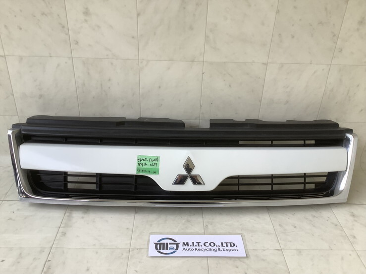 H82W ekワゴン (2007) グリル MIT 25031406拍卖