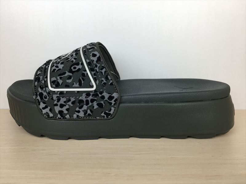 PUMA(プーマ) KARMEN SLIDE WNS I AM THE DRAMA(カルメンスライドウィメンズ) 395401-02 靴 サンダル ウィメンズ 22,0cm 新品 (2213)拍卖