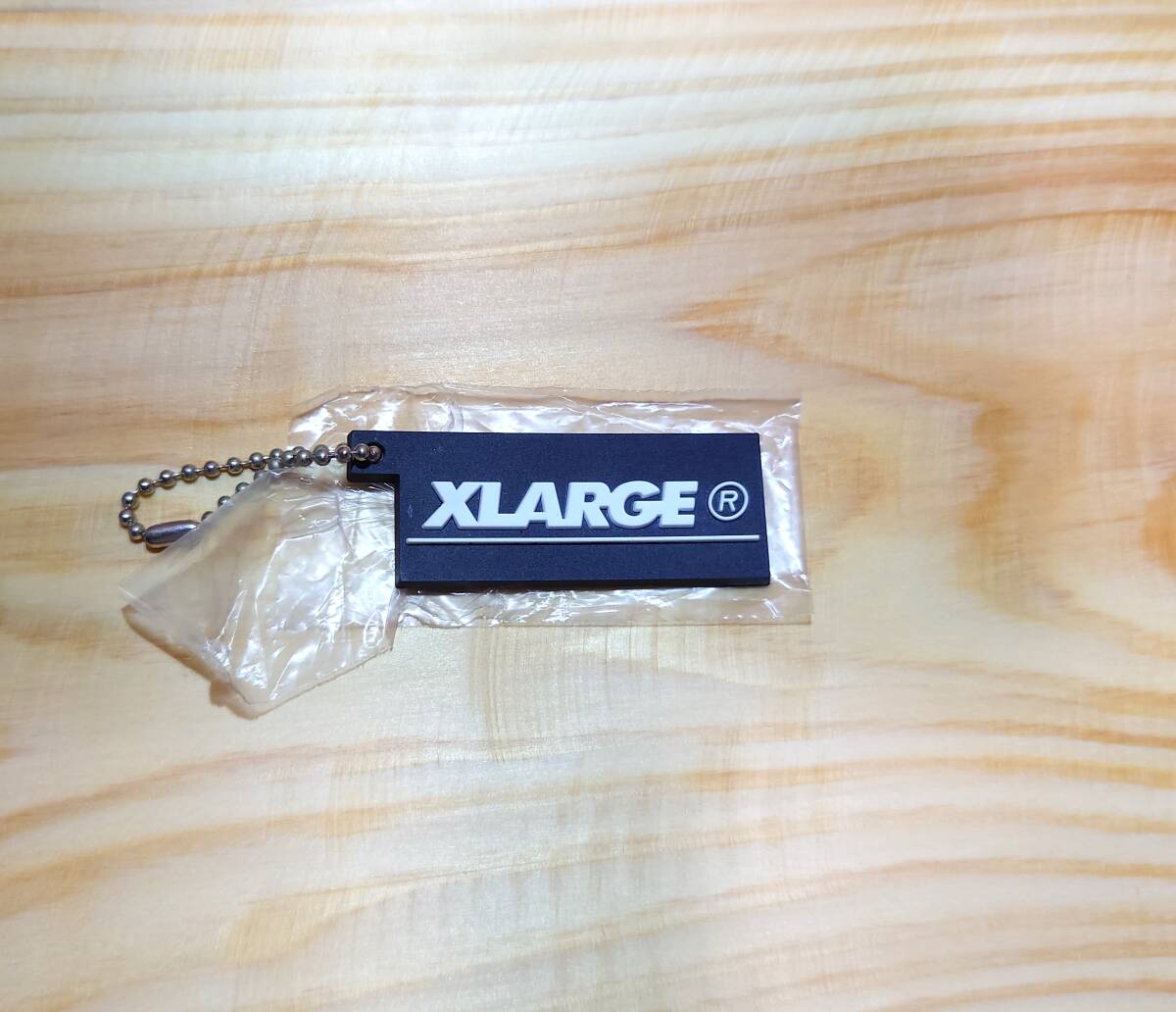 XLARGE キーホルダー エクストララージ ロゴ ラバーキーホルダー LOGO KEYHOLDER拍卖