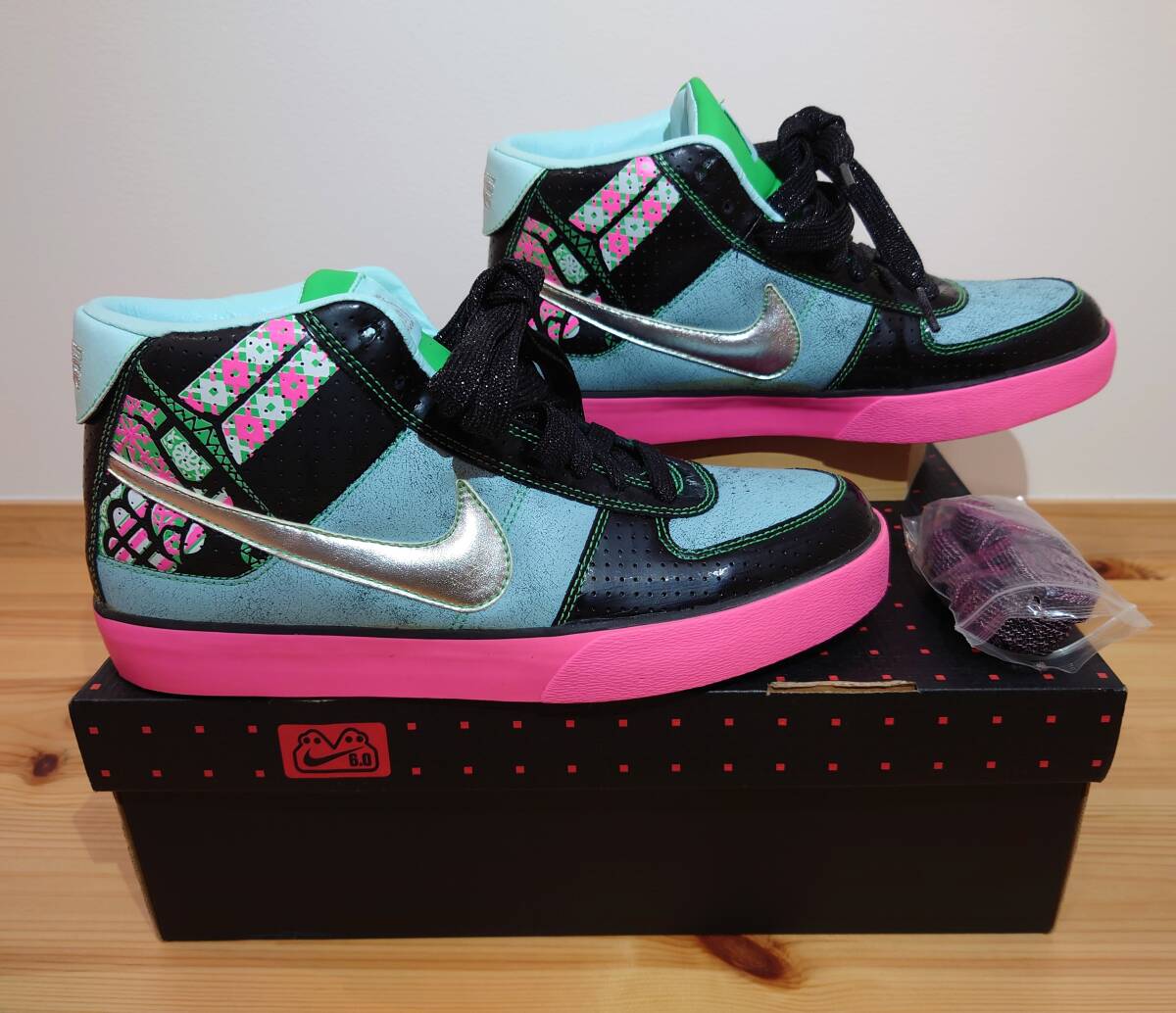 未使用品 NIKE 6.0 MAVRK MID PREMIUM x All American Rejects 27.5cm ミントカラー 特別限定モデル ITEM NO. 317496-401拍卖