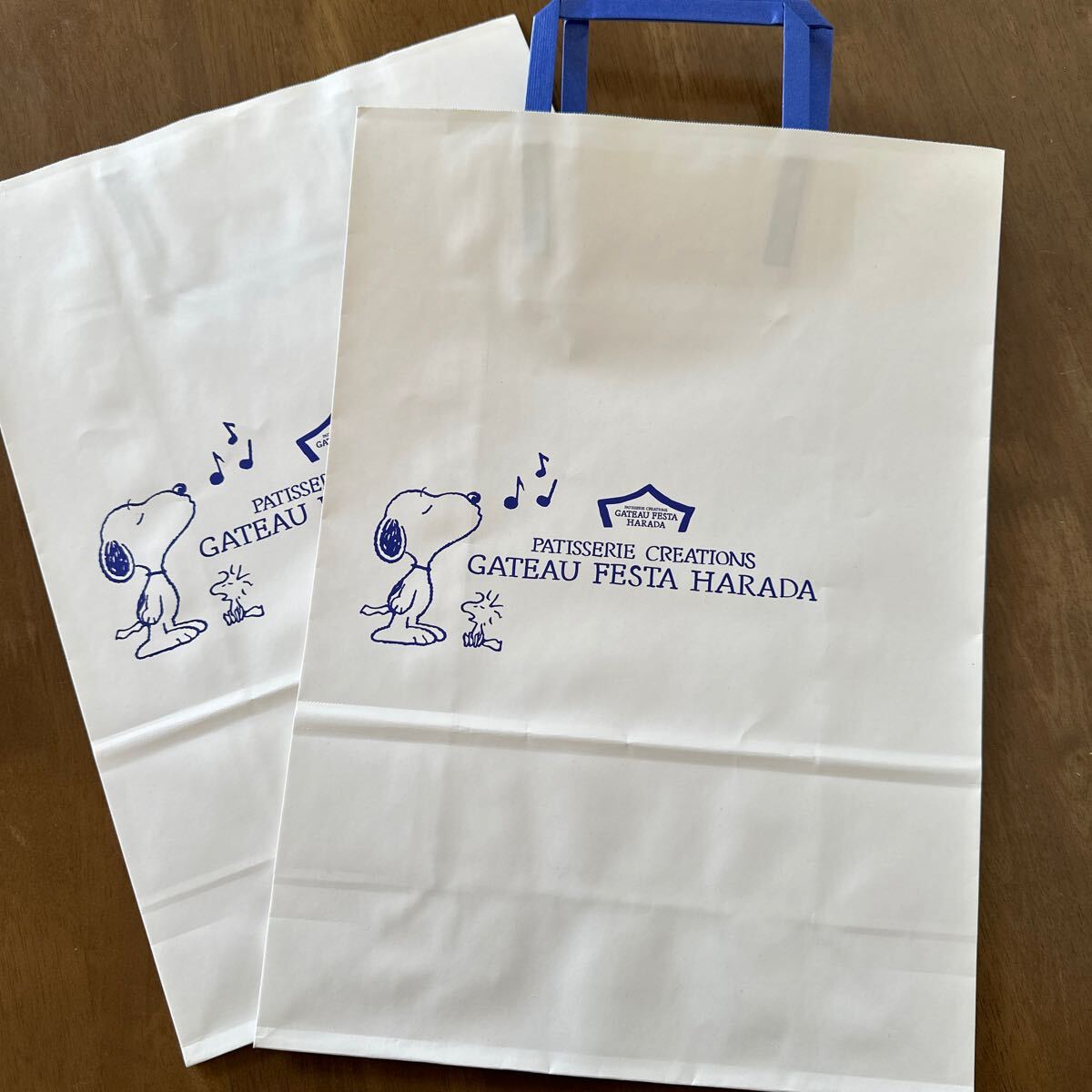 ガトーフェスタハラダ スヌーピー 紙袋 2枚 ショッパー ショップ袋 手提げ袋 プレゼント ギフト ラッピング ギフトバッグ リメイク 新品拍卖