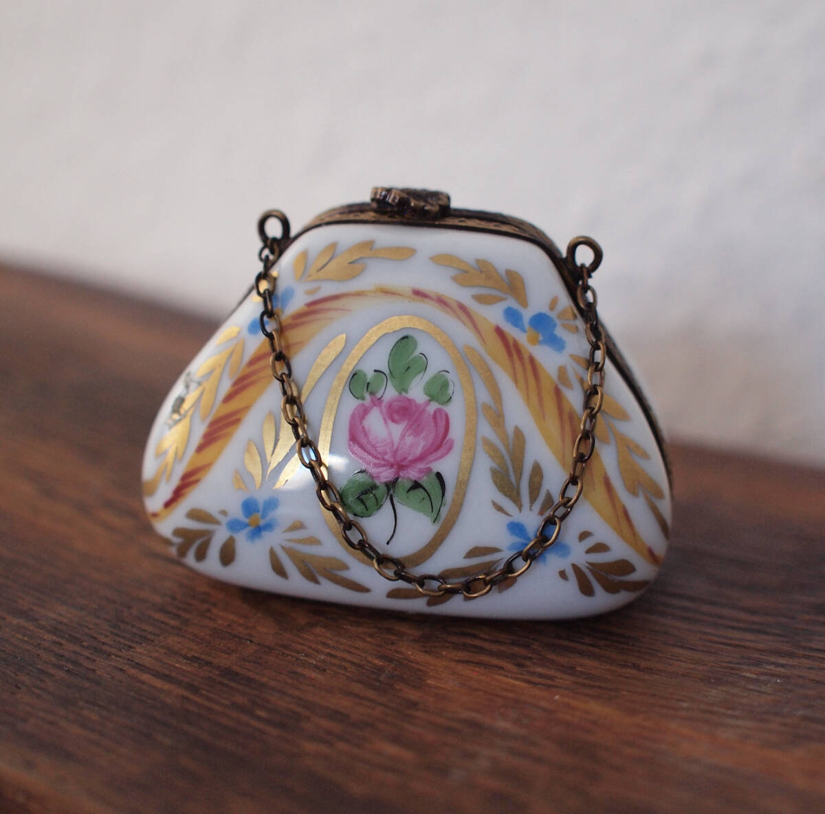 リモージュ limoge 陶磁器 ボックス 小箱 ハンドペイント ハンドバッグ 美品拍卖