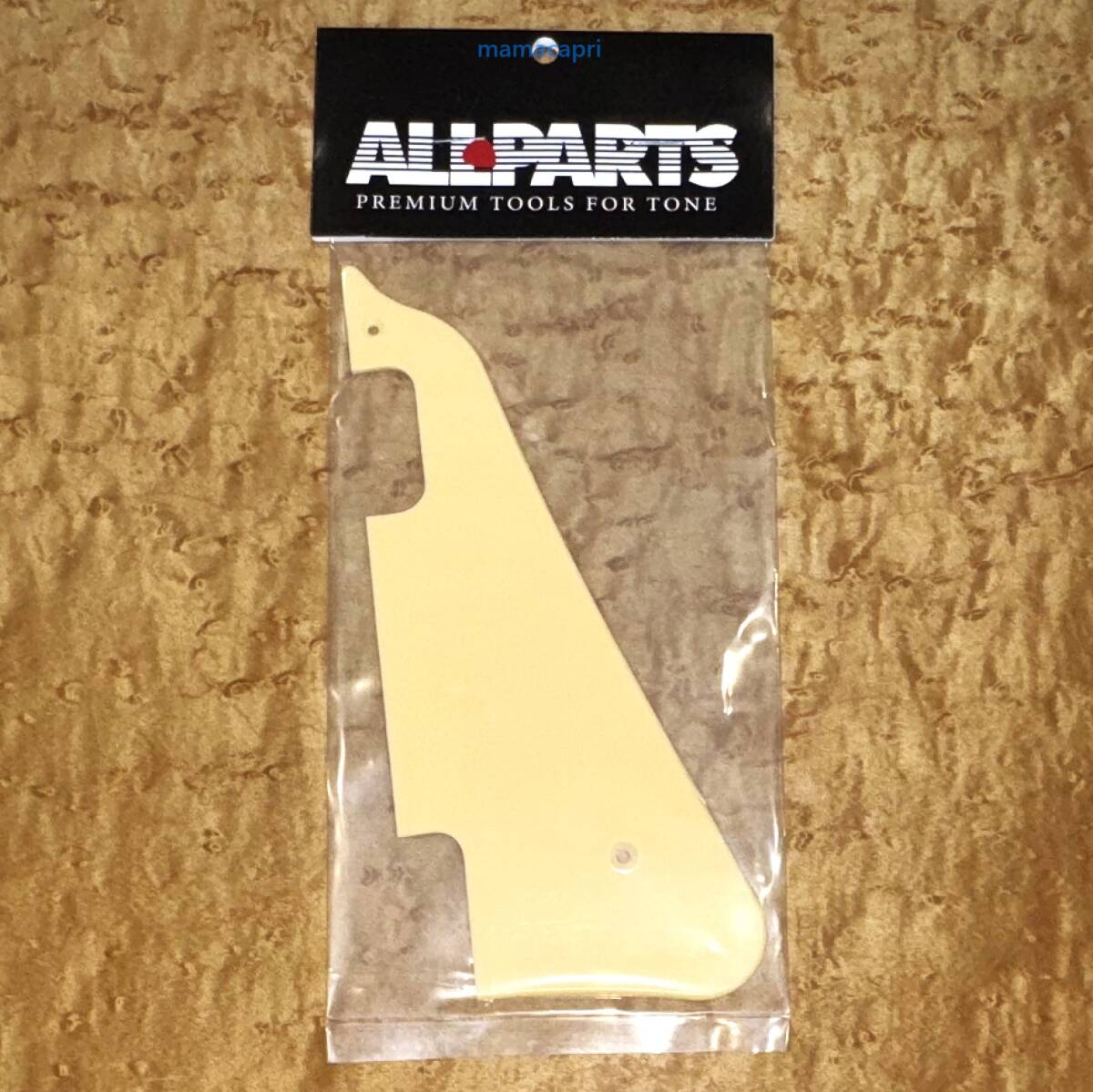 新品ALLPARTS GibsonギブソンLes PaulレスポールDeluxeデラックスSize PickguardピックガードCream PG-0802-028オールパーツP-90ミニハム等拍卖