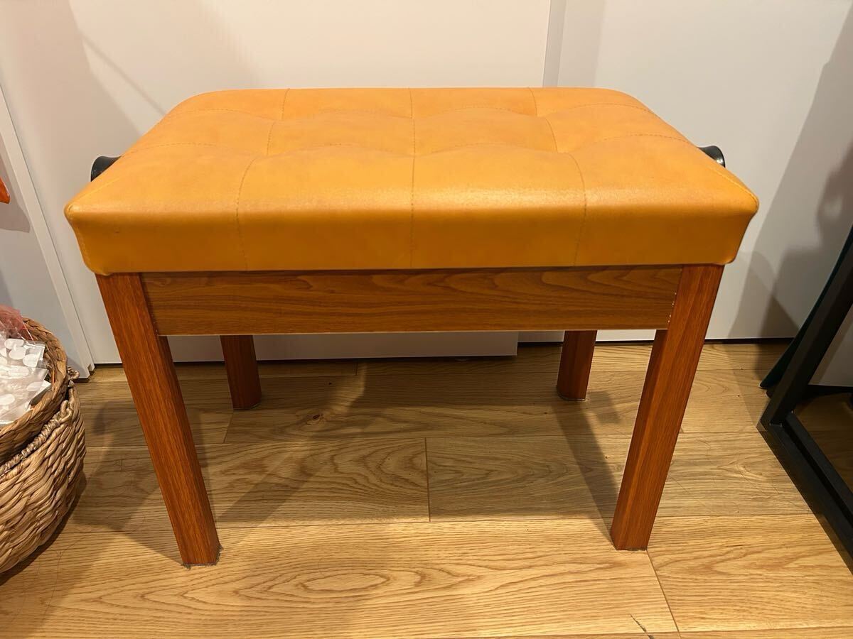 ♪ ピアノ椅子 キーボード イス 椅子 いす スツール チェア 茶系の電子ピアノに 半年のUSED 東京都 引き取りのみ♪拍卖