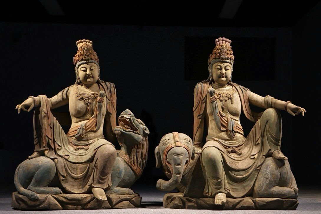 ▼渡鶴羽▼A9315明時代 楠木文殊 普賢菩薩 楠木細工彫刻★仏教古美術★仏像★細密細工★廃寺旧蔵★廃寺買出品拍卖