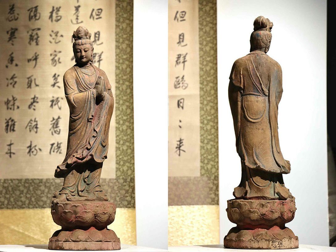 ▼渡鶴羽▼E7024明時代 楠木観音菩薩立像 楠木細工彫刻★仏教古美術★仏像★細密細工★廃寺旧蔵★廃寺買出品拍卖