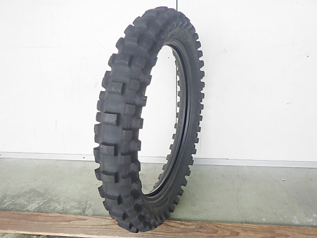 110/90-19 62M ダンロップ DUNLOP GEOMAX MX33 中古 1本のみ オフロード 2020年製 B1429拍卖