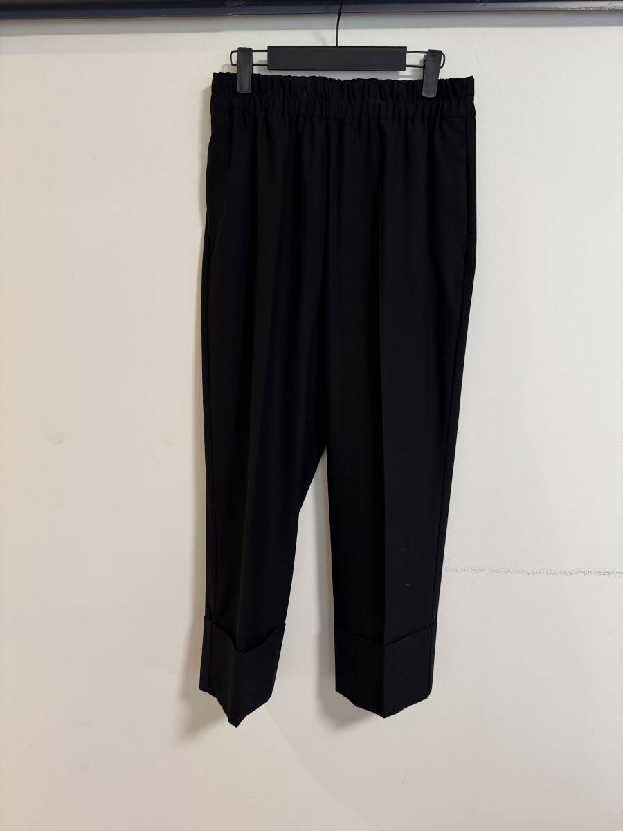 ■■ZARA ザラ  ロールアップヘムパンツ 黒 Mサイズ■■拍卖