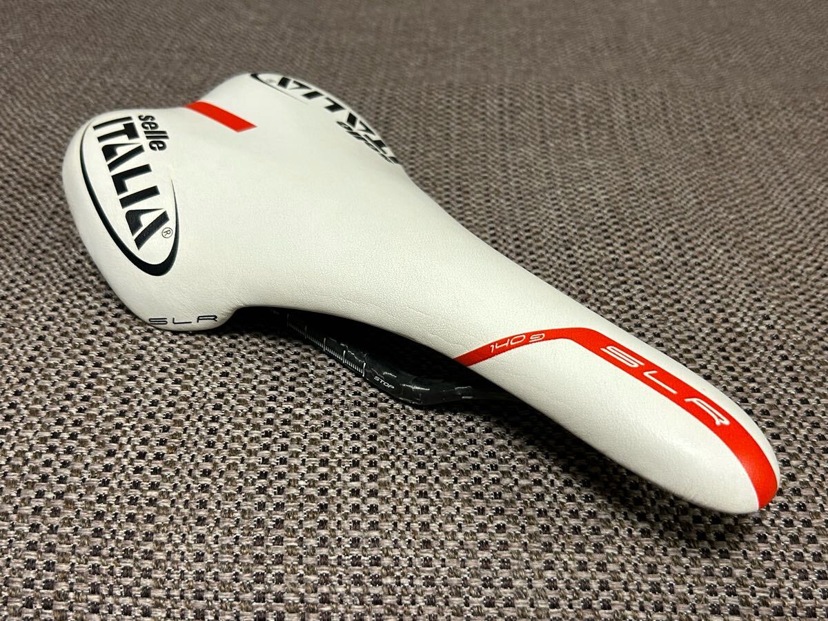 SELLE ITALIA セライタリア SLR カーボンレール 白拍卖