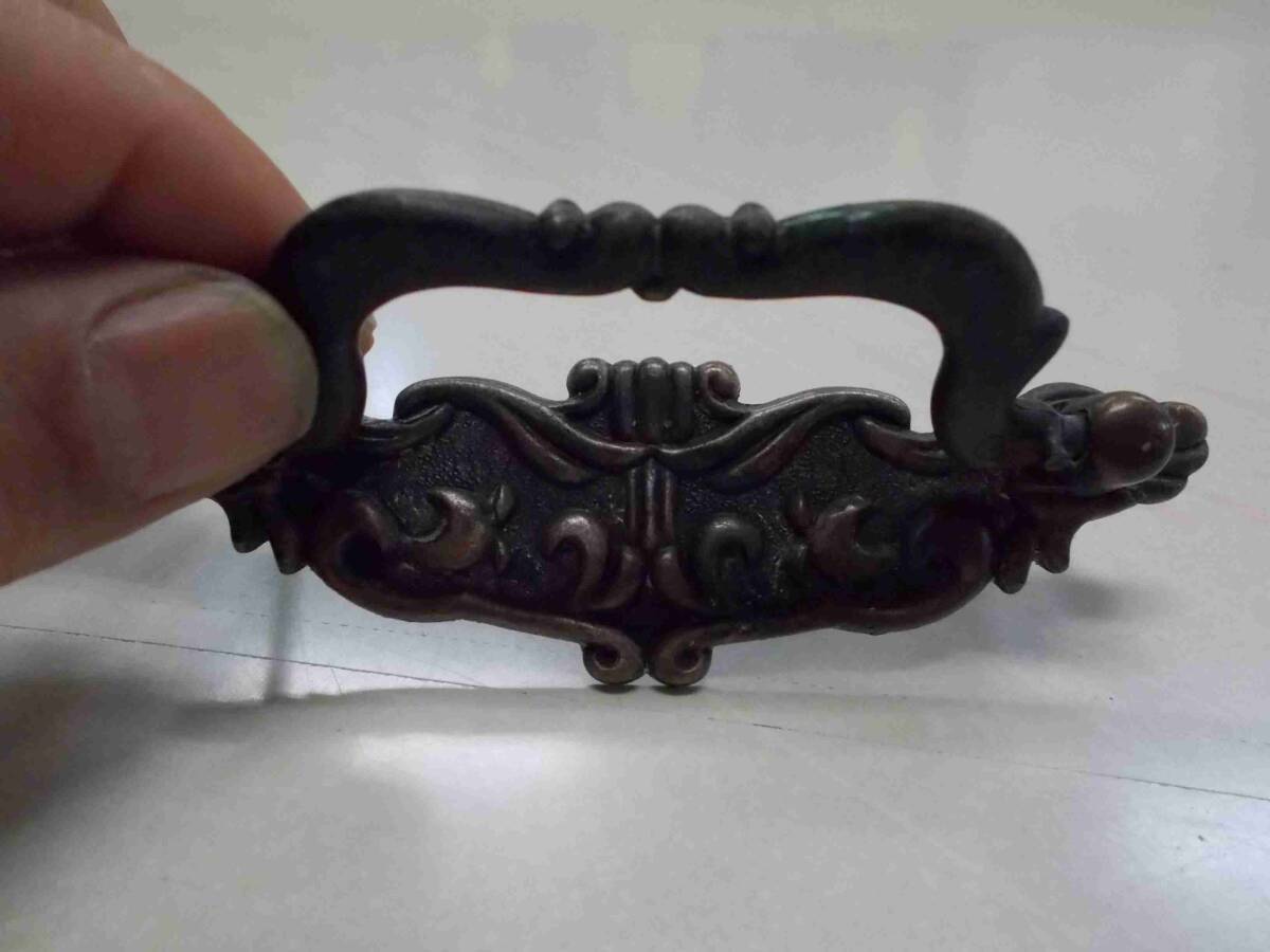 取っ手 1個組 引出の取っ手 つまみ 民芸家具 仙台箪笥 佐賀民芸 金属 アイアン 多少のスリキズ 長期在庫品 NO3拍卖