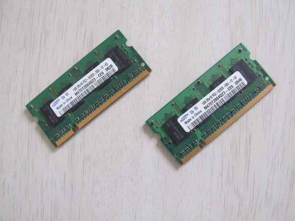 ☆ SAMSUNG PC2-5300S DDR2-667 1GBx2枚セット (合計 2GB) ☆拍卖
