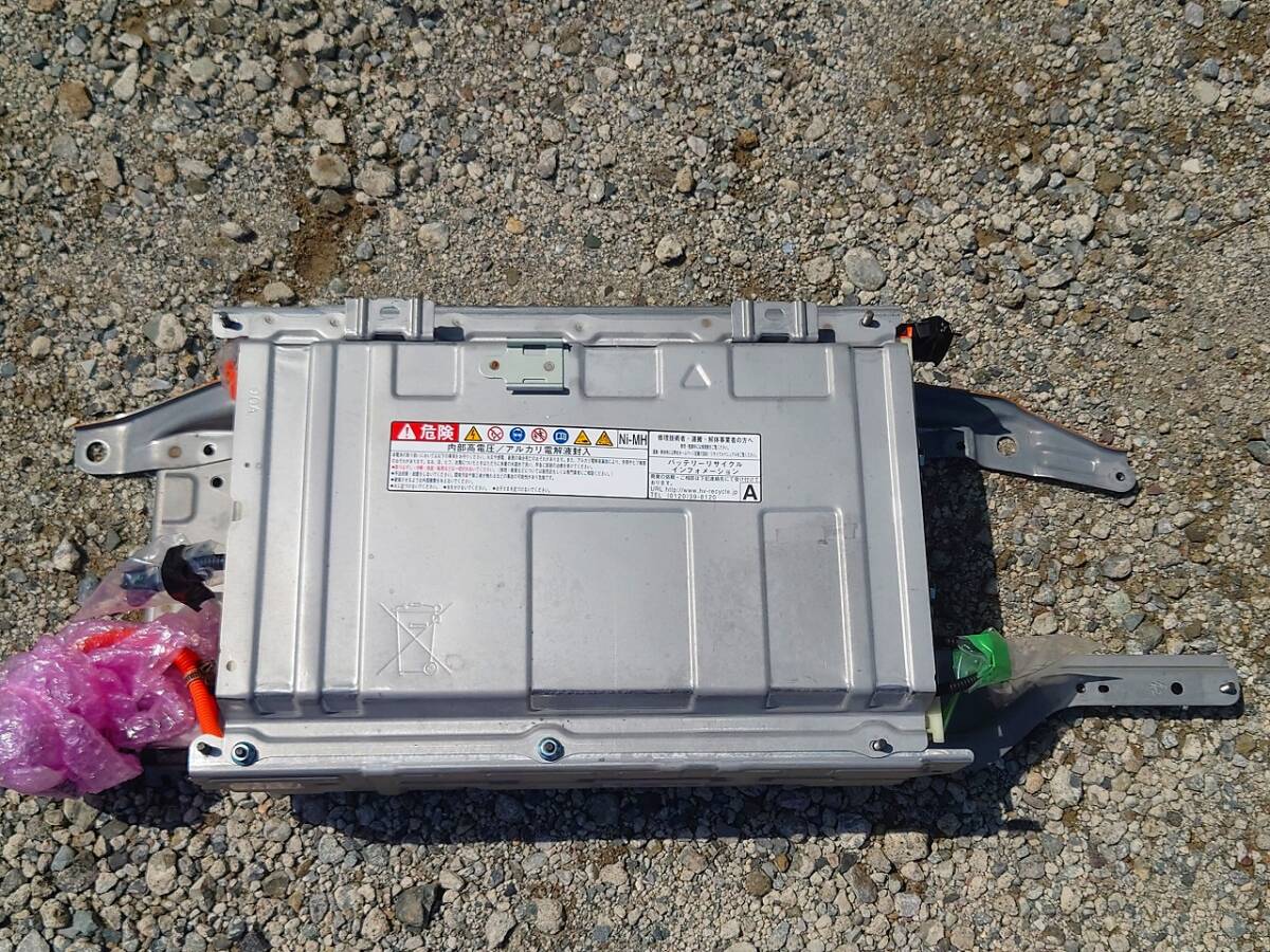 アクア NHP10 ハイブリッドバッテリー G9280-52030 ジャンク品 個人宅直配不可拍卖