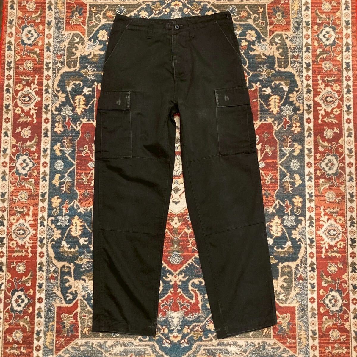 ブラック カーゴパンツ 黒 ワークパンツ ペインター ミリタリー ヴィンテージ ワークスタイル 古着 W76cm S/M相当 サイドポケット 拍卖