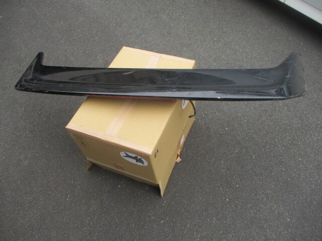 訳アリ・日産・スカイライン BNR32.33? ハイマウントストップランプ付き リアスポイラー・ウィング 中古拍卖