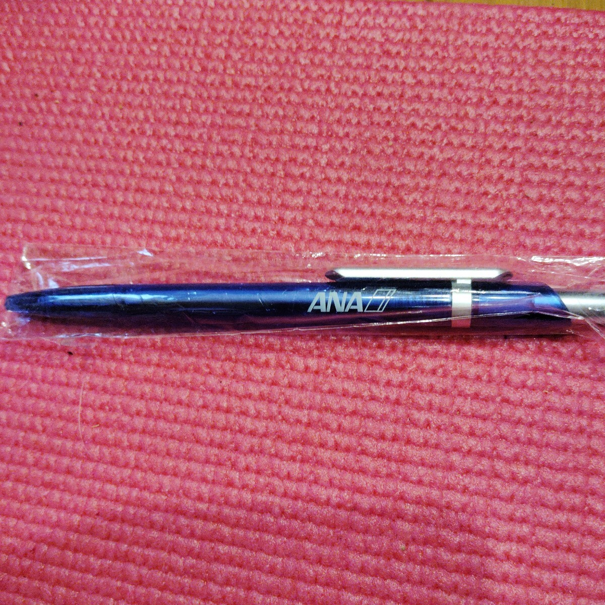 ANAボールペン拍卖
