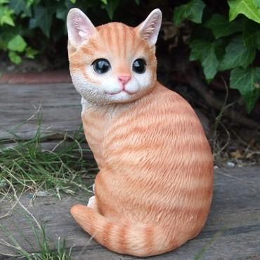 猫の置物 興味津々 茶トラ Y005QB キャット ガーデンオブジェ CAT 動物 オーナメント ネコ 雑貨 ガーデン オブジェ拍卖