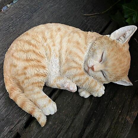猫の置物 茶トラ猫 居眠り猫 T14223 キャット ガーデンオブジェ CAT 動物 オーナメント ネコ 雑貨 ガーデン オブジェ拍卖