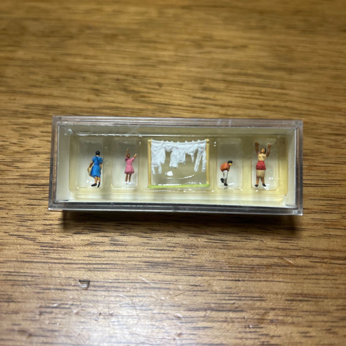 送料込み■TOMIX 3610 洗濯干し プライザー PREISER 鉄道模型 Models 情景 背景 ミニチュア フィギュア拍卖