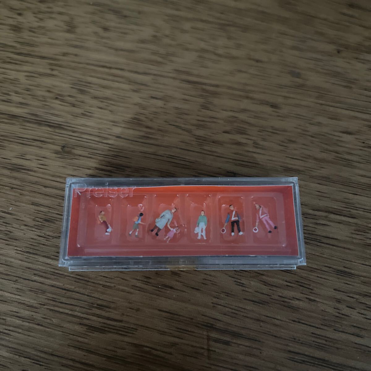 送料込■PREISER プライザー 79109 交通指導員と子供たち? 鉄道模型 Models フィギュア 情景 背景拍卖