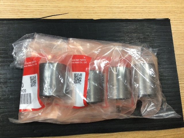 HONDA CB250 リアホイールダンパー純正新品未使用。拍卖