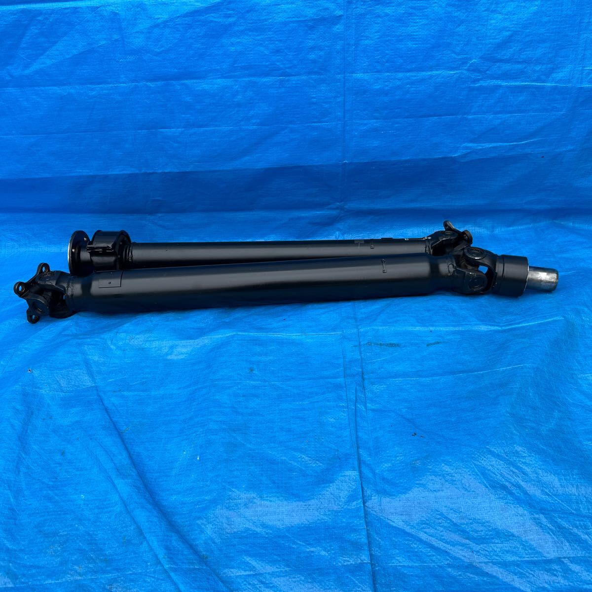 ◆ニッサン エルグランド《E51 NE51 ME51 MNE51》純正 プロペラシャフト リヤ リア プロペラーシャフト VQ35 37000-WL300 動作OK◆拍卖