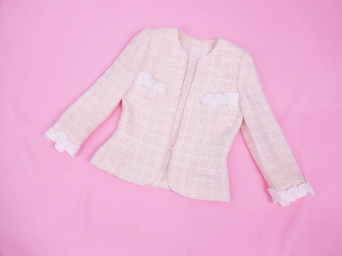 miss ashida ミスアシダ  ツイードノーカラージャケット グログランリボン飾り オフホワイト拍卖