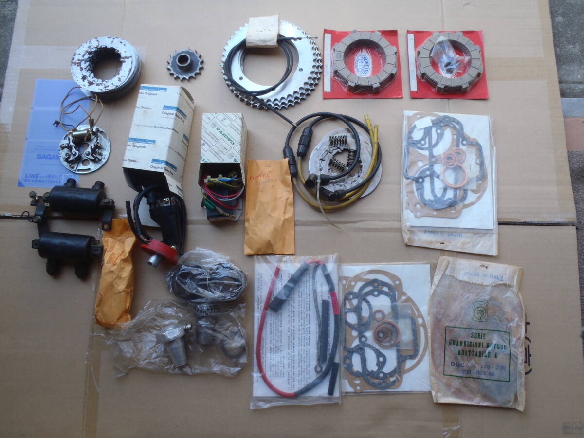 ドカティ 旧車セブリング350用新品含むパーツ色々です!!出品第二弾!!拍卖