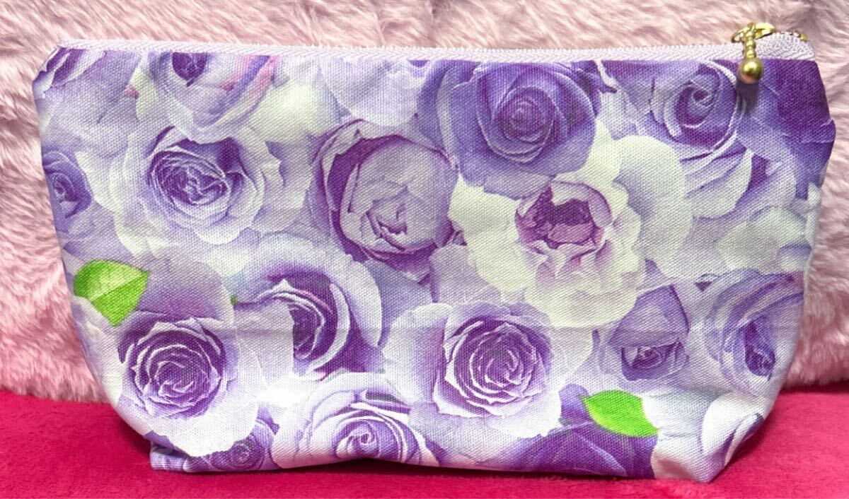 薔薇柄ポーチ バラ柄ポーチ パープルローズ 通帳ケース マルチケース 化粧ポーチ ローズ柄ポーチ拍卖