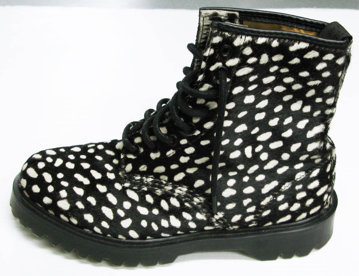送料無料 Dr.Martens 8 Holes Unborn Carf Boots Black/White UK5 ドクターマーチン 8ホール ハラコ レザー ブーツ UK5 黒/白 24cm拍卖
