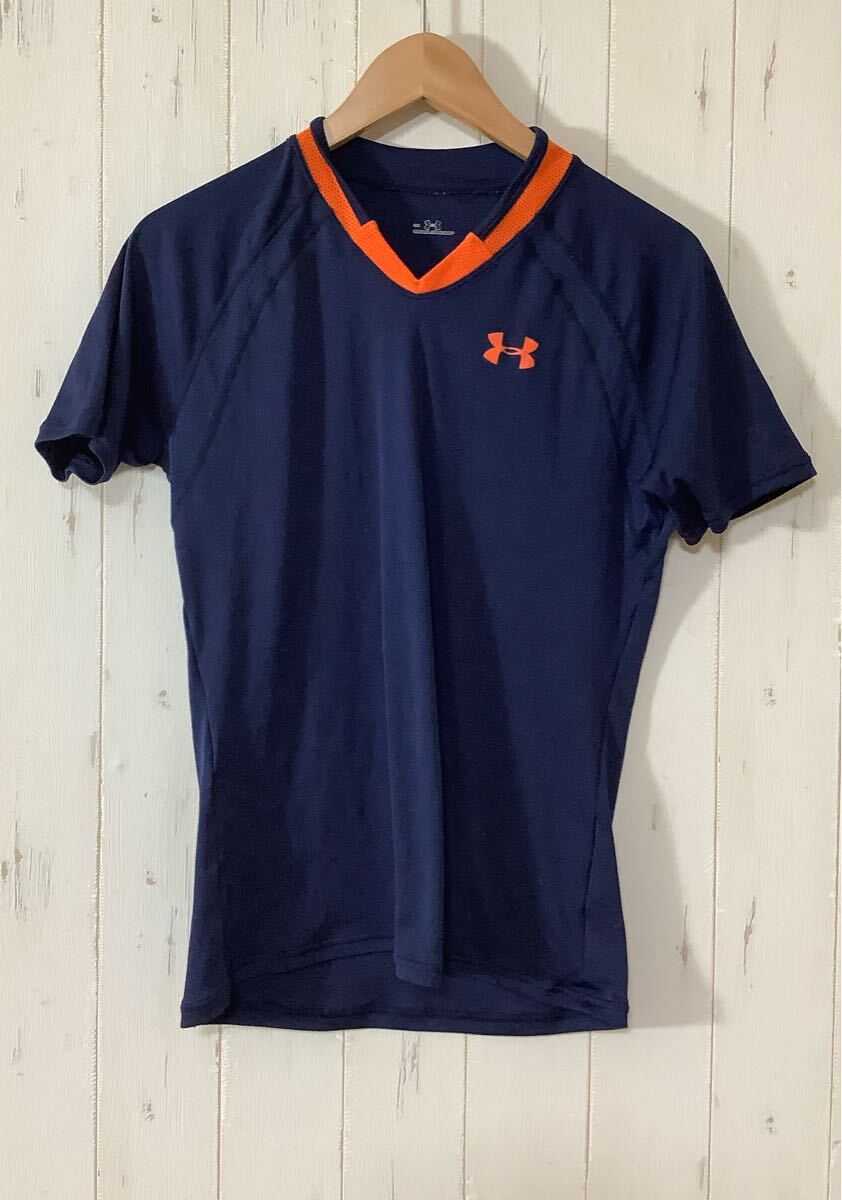 き1660 UNDER ARMOUR アンダーアーマー Vネック メッシュ半袖Tシャツ SM ネイビー ドライ 速乾 ロゴプリント拍卖