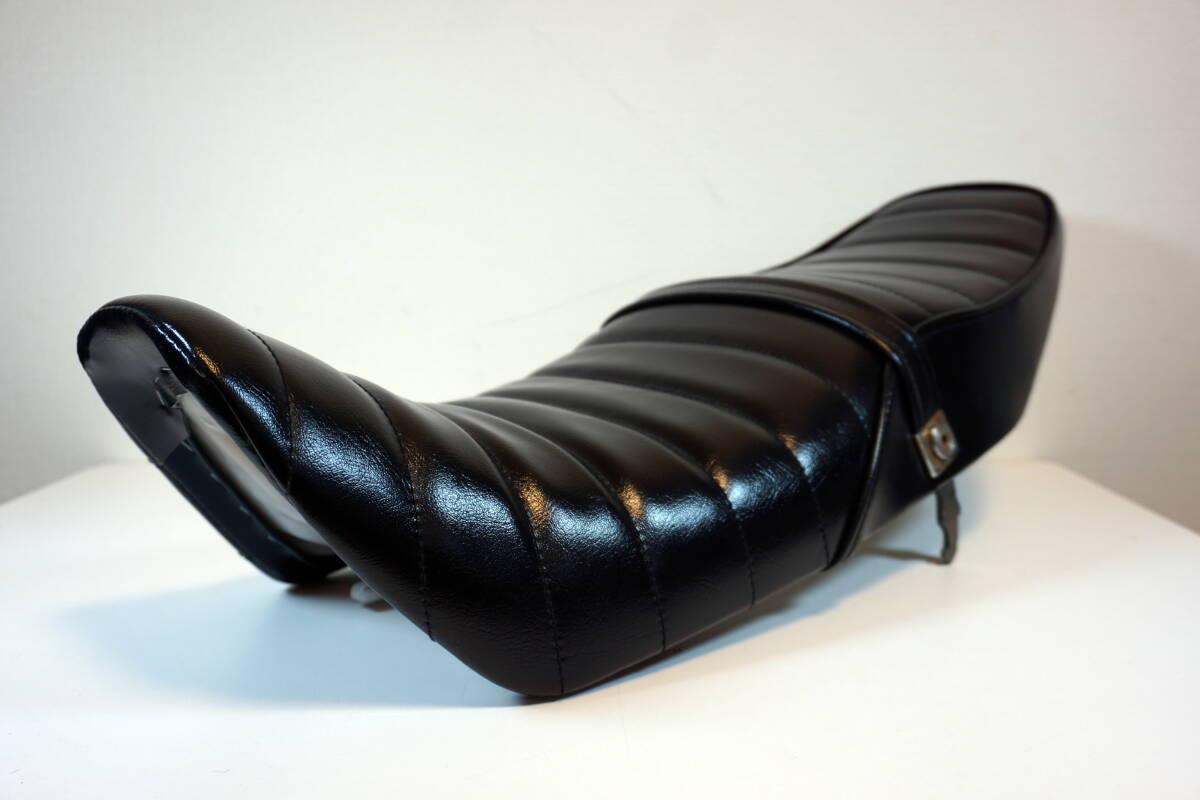 CBX250RS  MC10 タックロール シート 純正シートベース あんこ抜き 完成品拍卖