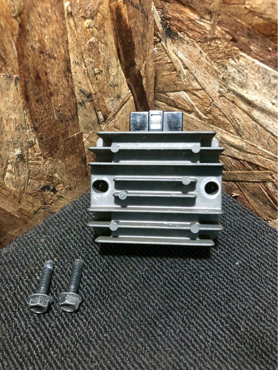 A76 SA52J VOX YAMAHA 純正 レギュレター レギュレーター SA31J拍卖