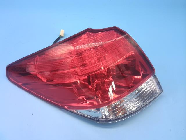 レガシィ DBA-BRM 左テールランプ 2.5Iアイサイト Sパッケージ 4WD 37J 220-20067 84912AJ100拍卖