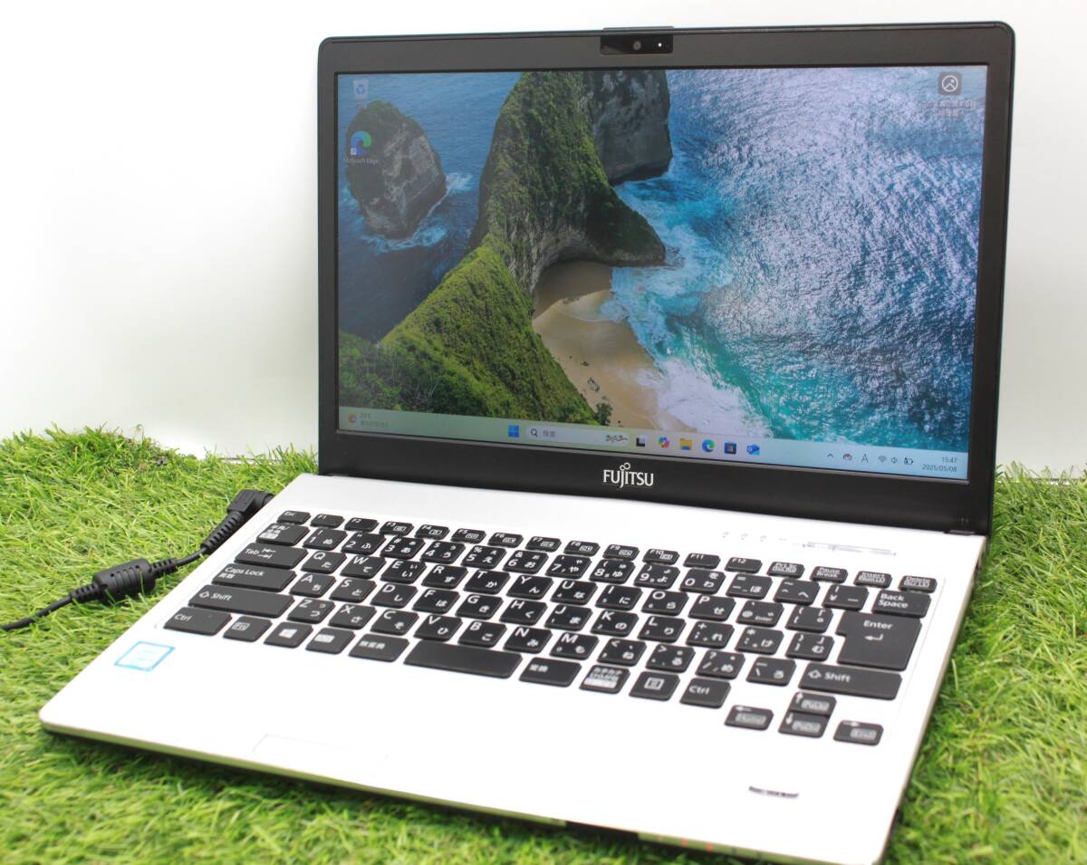 【お買得☆富士通】office&カメラ付☆ノート13.3インチ☆8GB/SSD256GB/Core i5-7300U(7世代)/Win11Pro☆LIFEBOOK S937/S【7008】拍卖